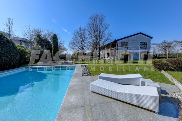 casa indipendente in vendita a Mazzano