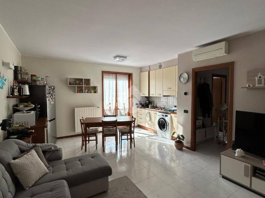 appartamento in vendita a Mazzano in zona Molinetto
