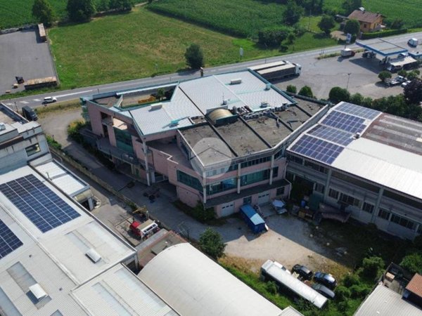 locale commerciale in vendita a Mazzano in zona Molinetto