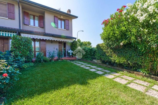 casa indipendente in vendita a Mazzano