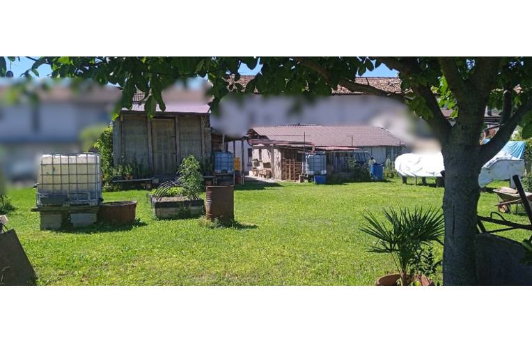 casale in vendita a Mazzano in zona Molinetto