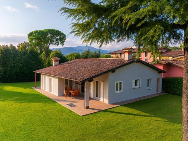 casa indipendente in vendita a Mazzano