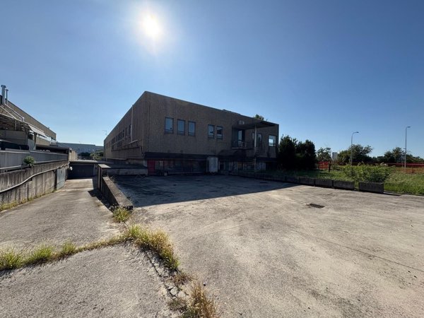 capannone in vendita a Mazzano