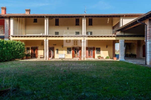 casa indipendente in vendita a Mazzano in zona Ciliverghe