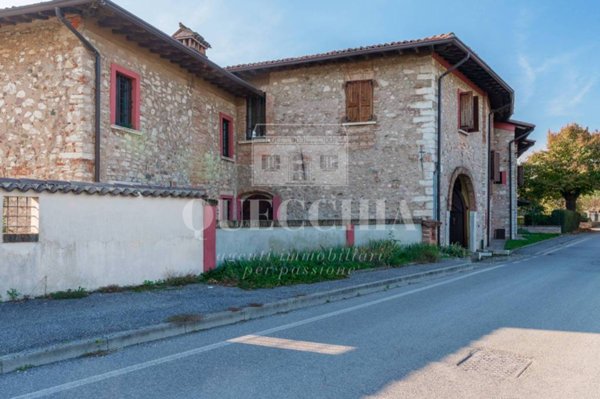 casa indipendente in vendita a Mazzano in zona Ciliverghe