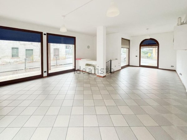 negozio in vendita a Mazzano