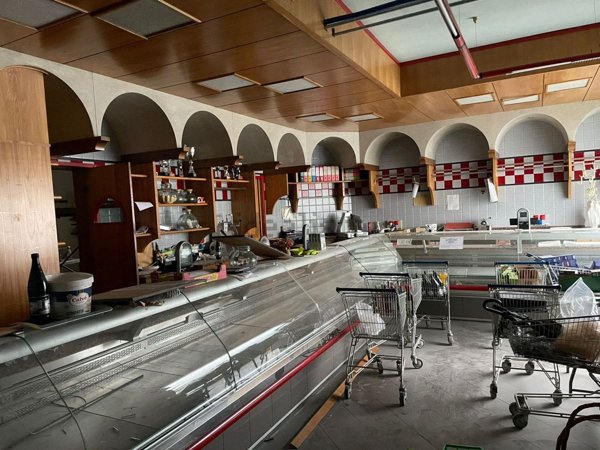 negozio in vendita a Mazzano in zona Molinetto