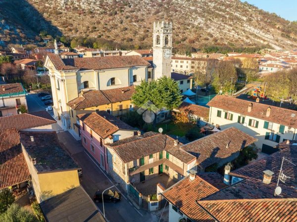 casa indipendente in vendita a Mazzano