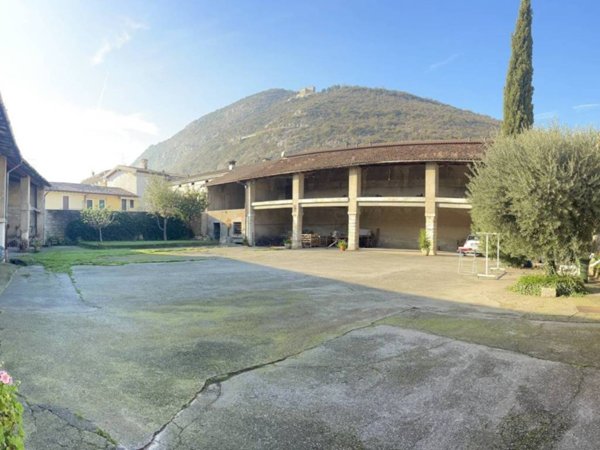 casa indipendente in vendita a Mazzano