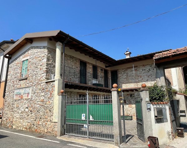 casa indipendente in vendita a Mazzano
