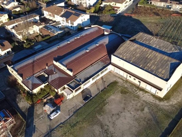 capannone in vendita a Mazzano in zona Molinetto