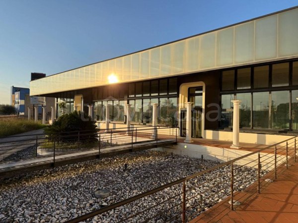 capannone in vendita a Mazzano in zona Molinetto