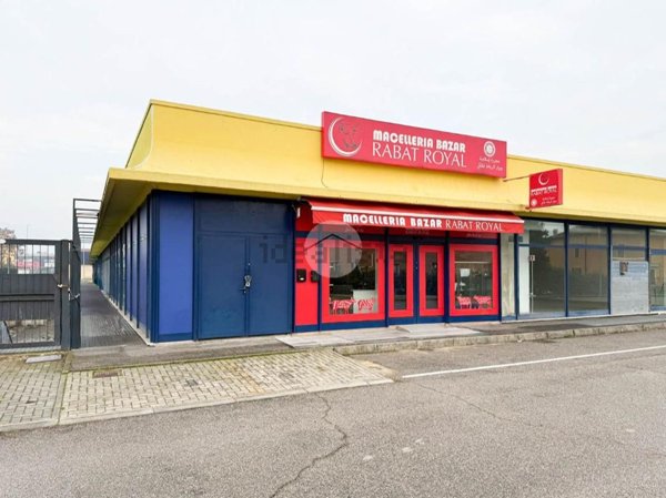 negozio in vendita a Mazzano in zona Molinetto