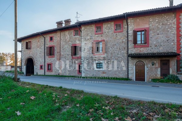 casa indipendente in vendita a Mazzano in zona Ciliverghe