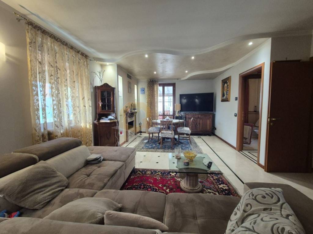 casa indipendente in vendita a Mazzano in zona Molinetto