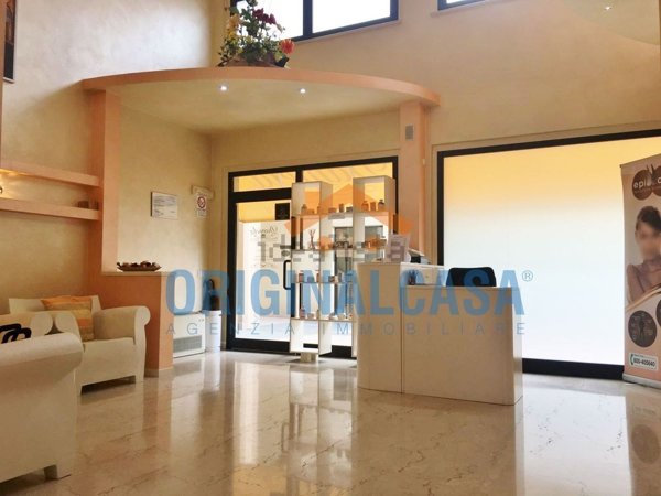 negozio in vendita a Mazzano