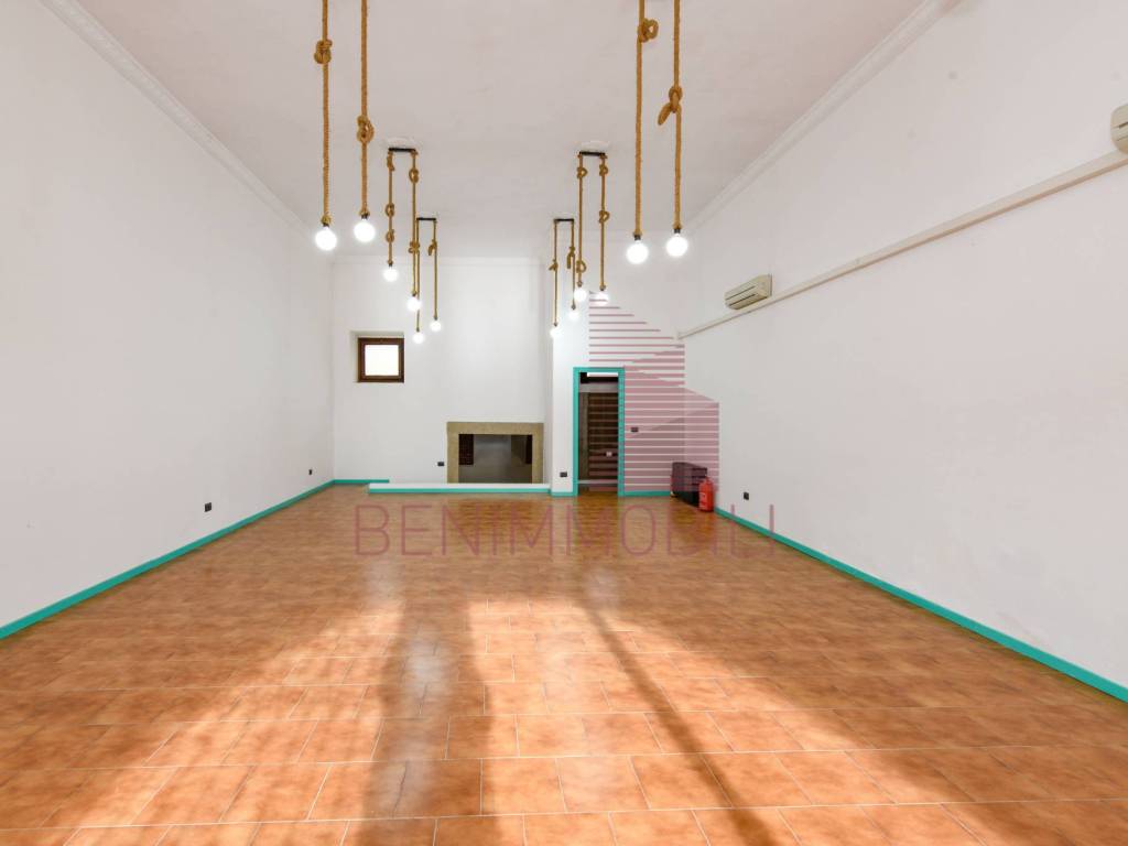 negozio in vendita a Mazzano