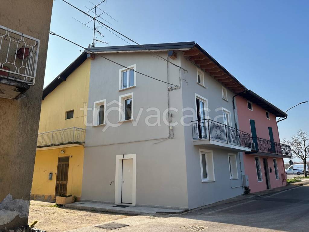 casa indipendente in vendita a Mazzano in zona Molinetto