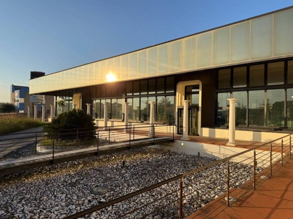 capannone in vendita a Mazzano in zona Molinetto