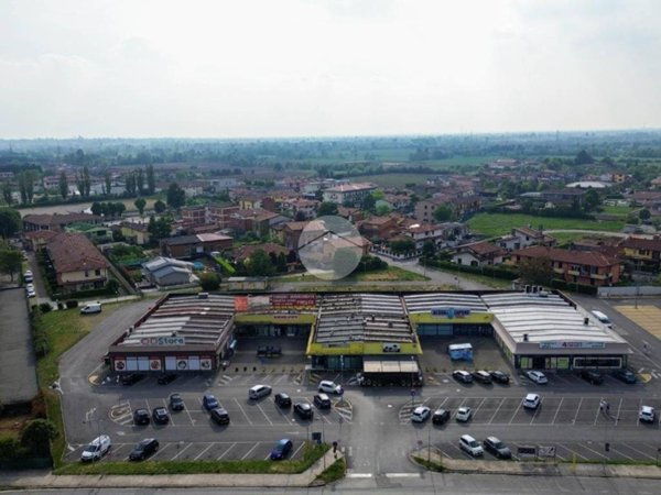 negozio in vendita a Mazzano in zona Molinetto