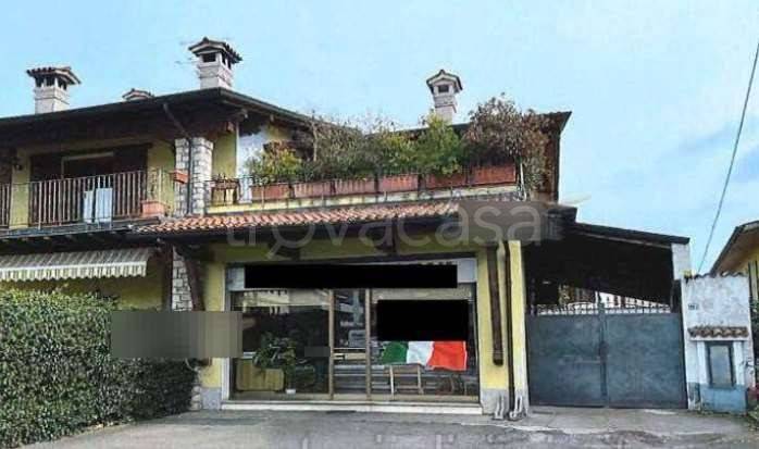 negozio in vendita a Mazzano in zona Molinetto