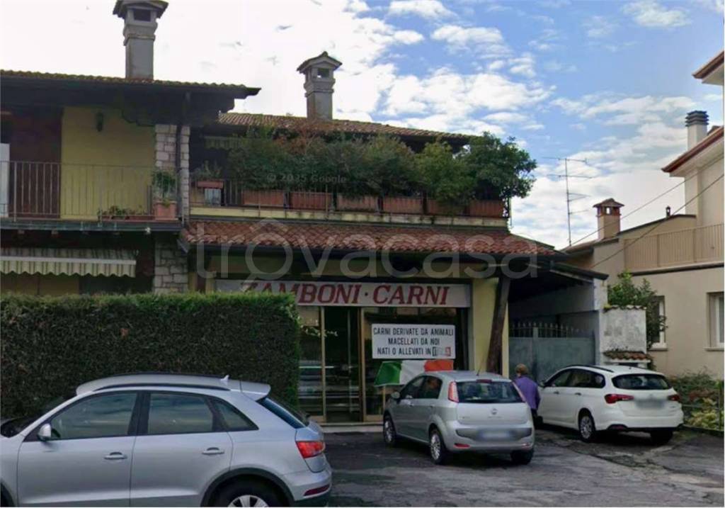 negozio in vendita a Mazzano in zona Molinetto
