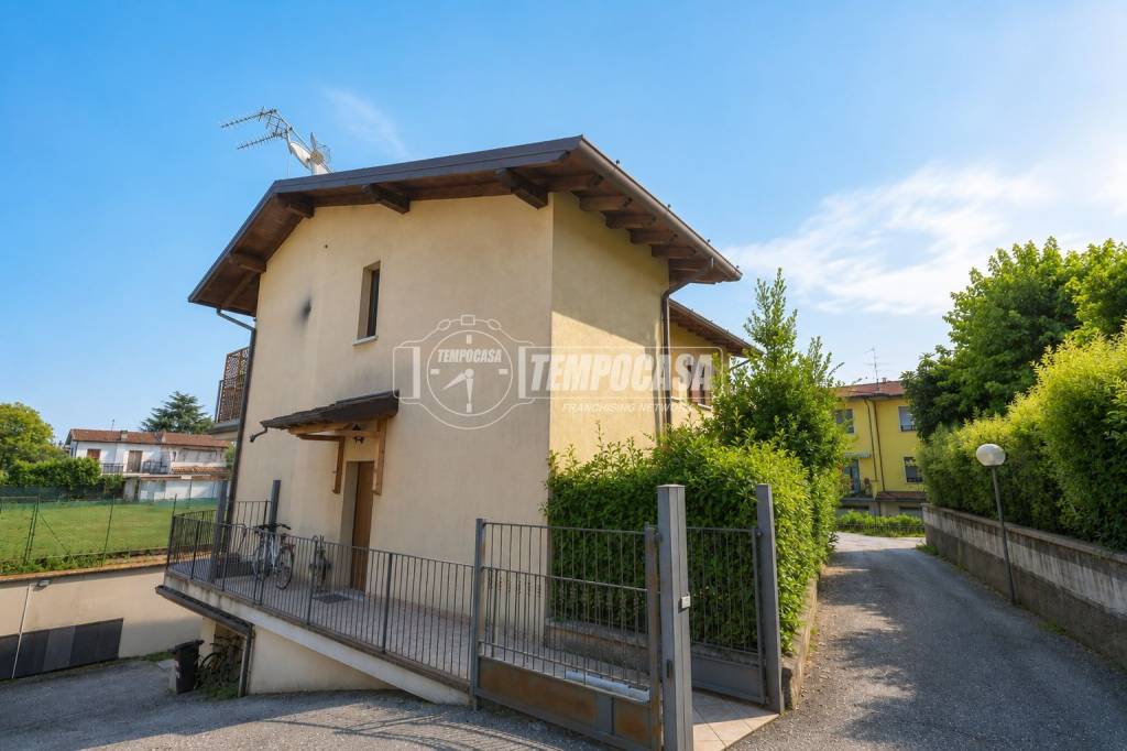 appartamento in vendita a Mazzano in zona Molinetto