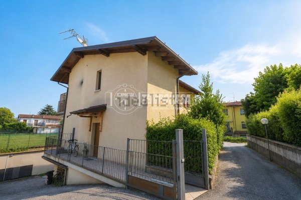 appartamento in vendita a Mazzano in zona Molinetto