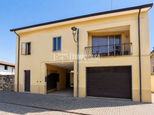 casa indipendente in vendita a Mazzano