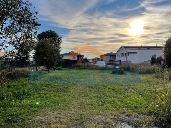terreno in vendita a Mazzano in zona Ciliverghe
