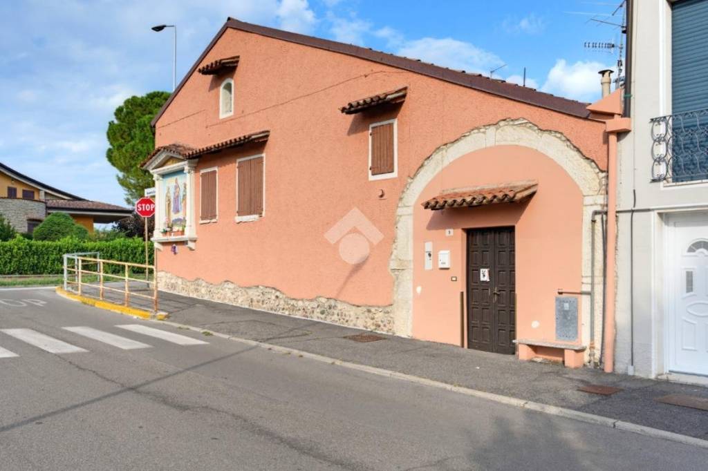 casa indipendente in vendita a Mazzano in zona Molinetto