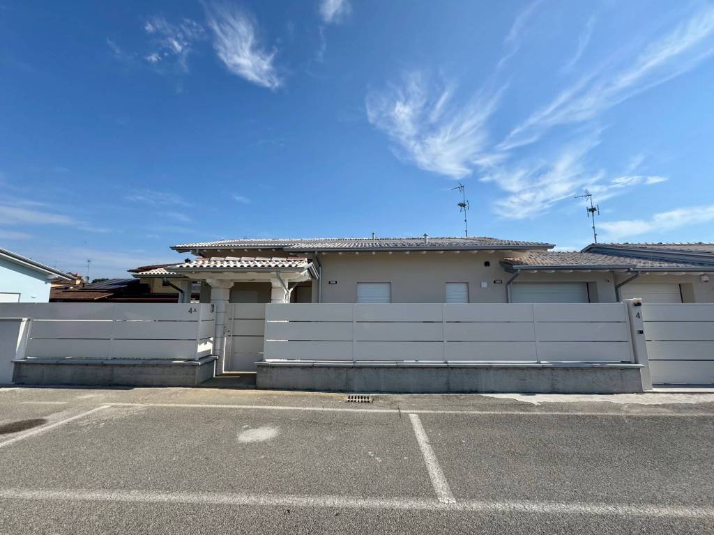 casa indipendente in vendita a Milzano
