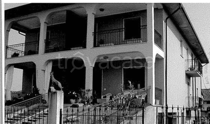 casa indipendente in vendita a Milzano