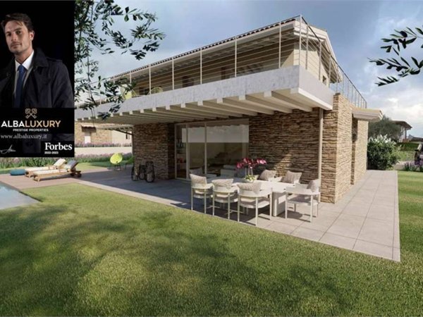 casa indipendente in vendita a Moniga del Garda