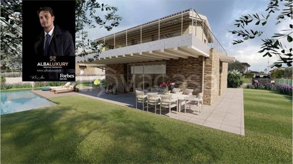 casa indipendente in vendita a Moniga del Garda