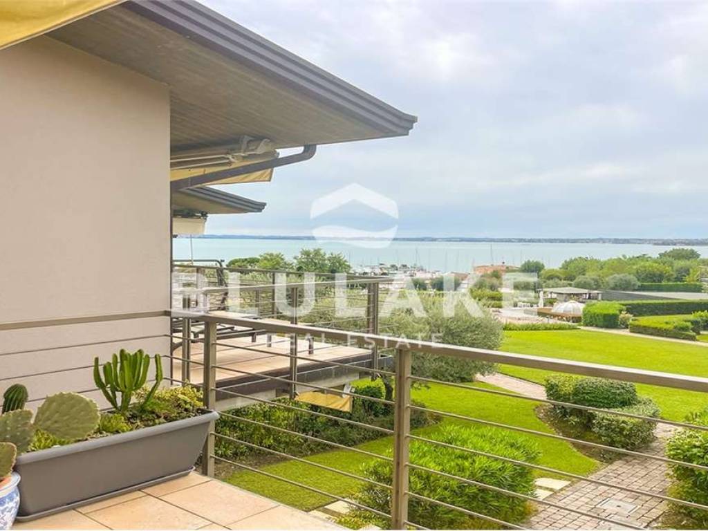 casa indipendente in vendita a Moniga del Garda