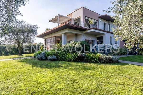 casa indipendente in vendita a Moniga del Garda