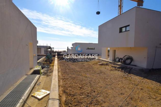 casa indipendente in vendita a Moniga del Garda