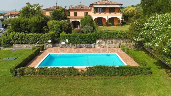 casa indipendente in vendita a Moniga del Garda