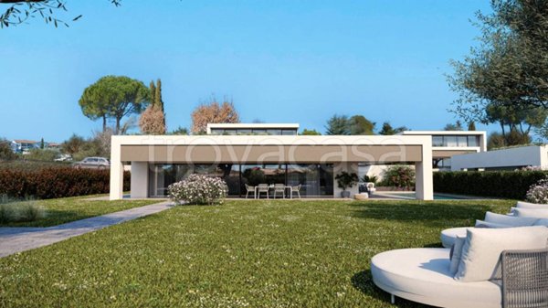 casa indipendente in vendita a Moniga del Garda