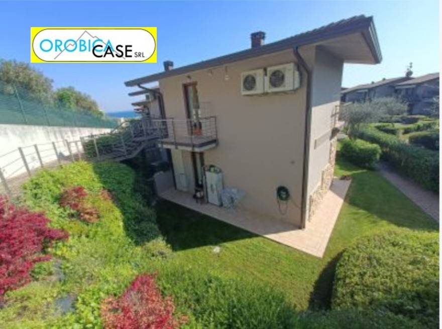 casa indipendente in vendita a Moniga del Garda