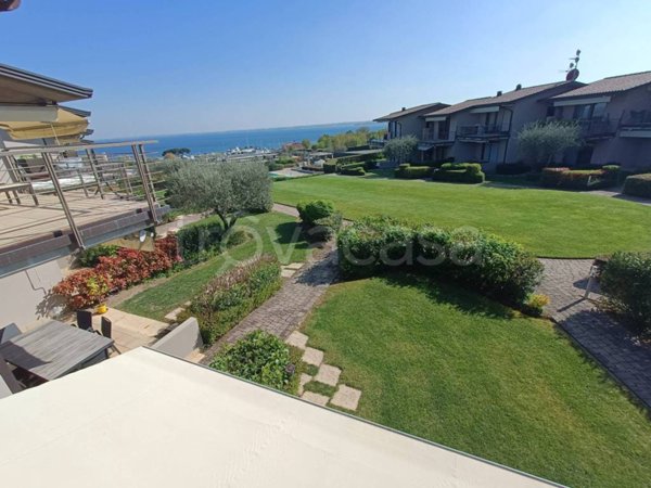 casa indipendente in vendita a Moniga del Garda