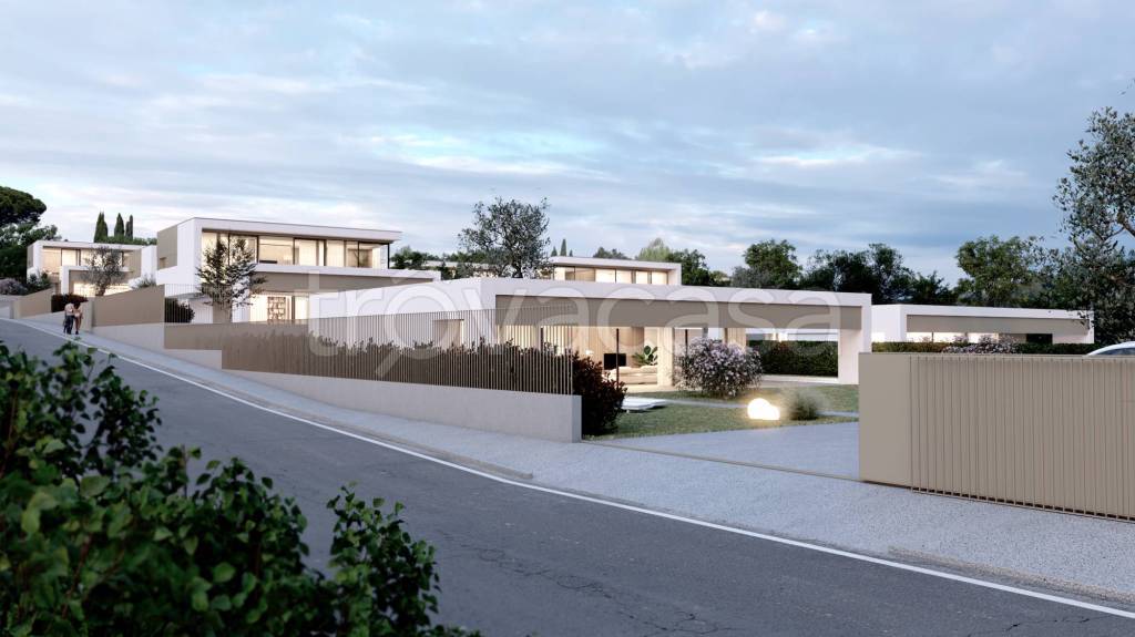 casa indipendente in vendita a Moniga del Garda