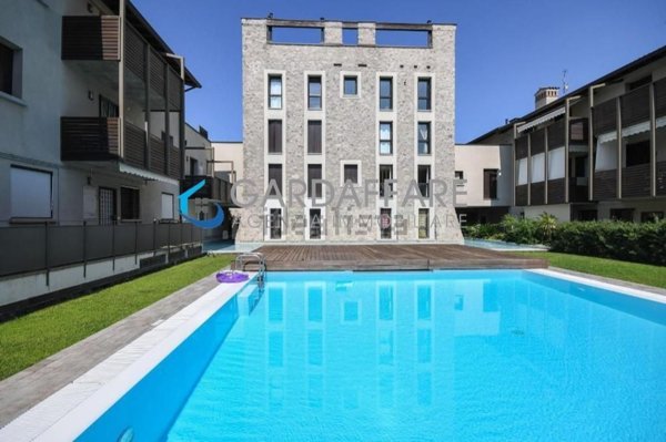ufficio in vendita a Moniga del Garda