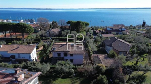 casa indipendente in vendita a Moniga del Garda