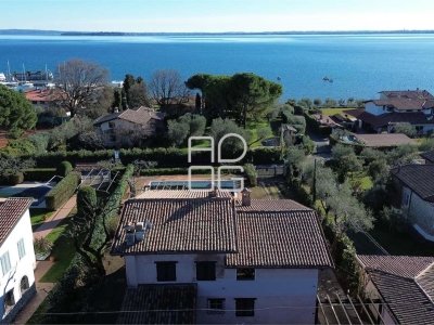 casa indipendente in vendita a Moniga del Garda