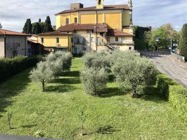 appartamento in vendita a Moniga del Garda