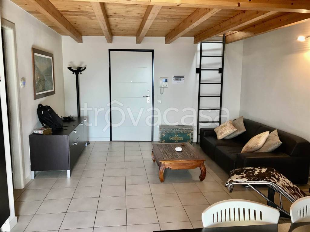 appartamento in vendita a Moniga del Garda