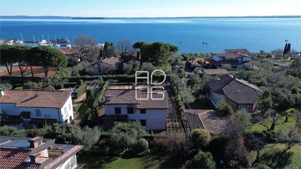 casa indipendente in vendita a Moniga del Garda