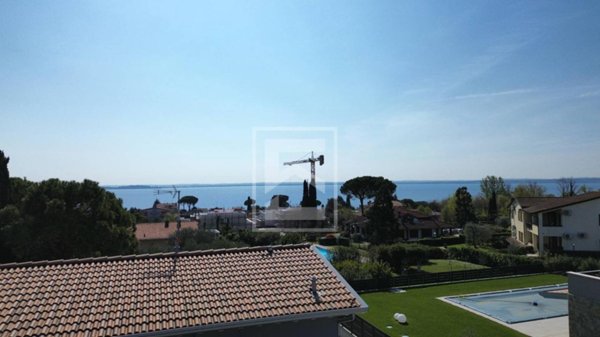 casa indipendente in vendita a Moniga del Garda